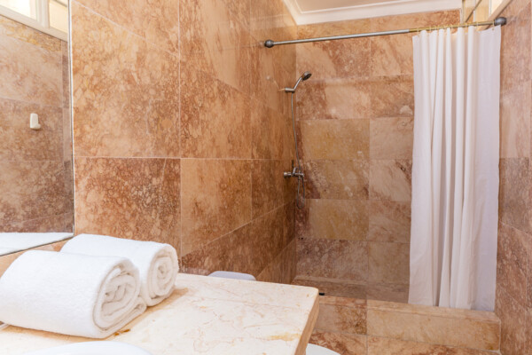 Sebastian Suite – Large marble bathroom Miramar Residence – Room Sebastian large marble bathroom